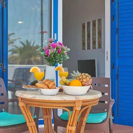 Duplex Ilic Sea Views,front Line,10 Min To Marina